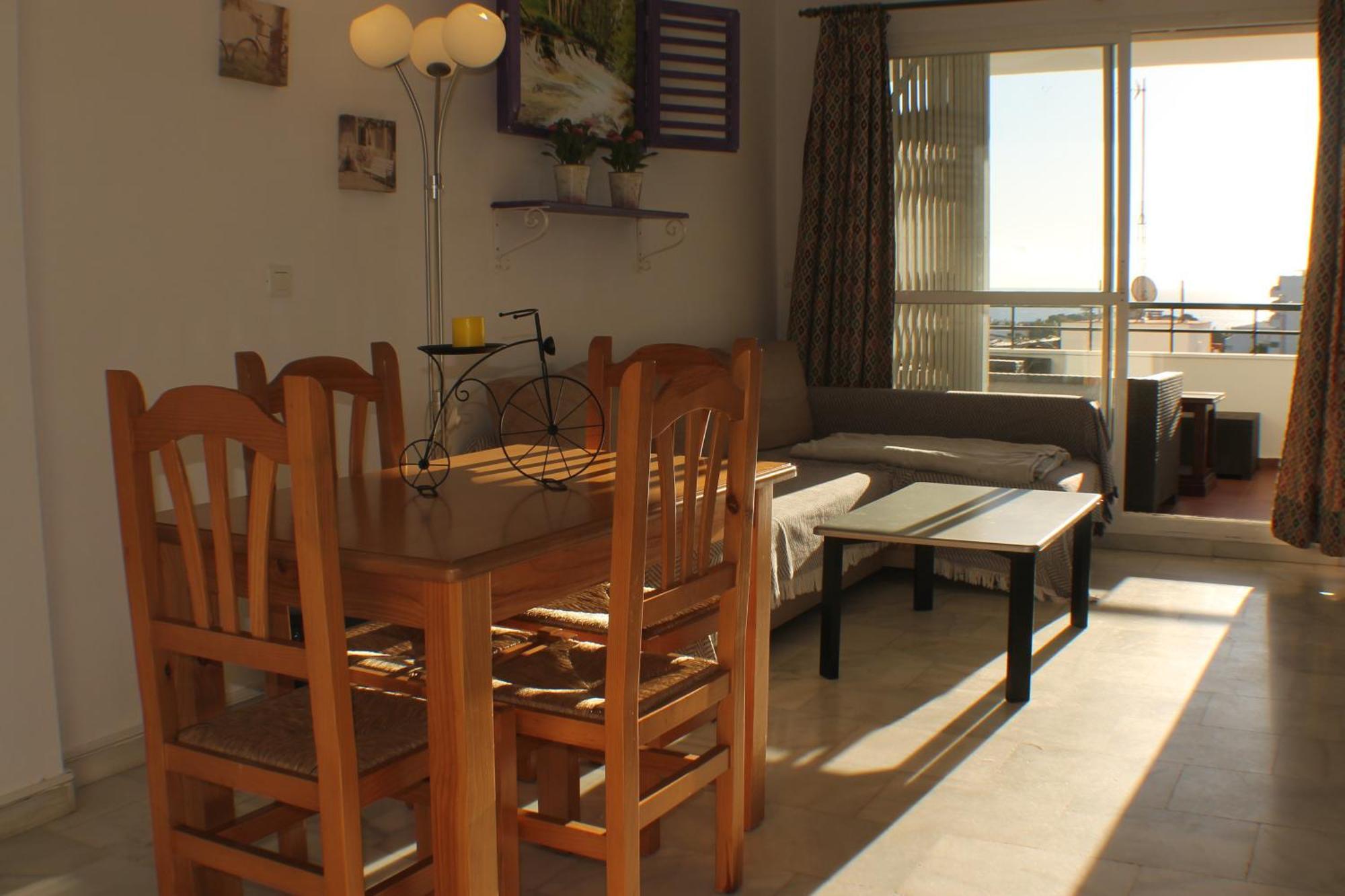 Con Vistas Al Mar 4 Personas De Riviera Apartamento Málaga